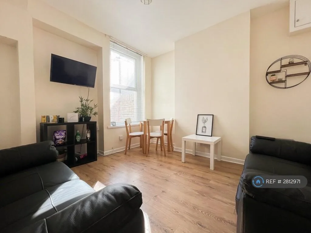 4 bedroom terraced house for rent