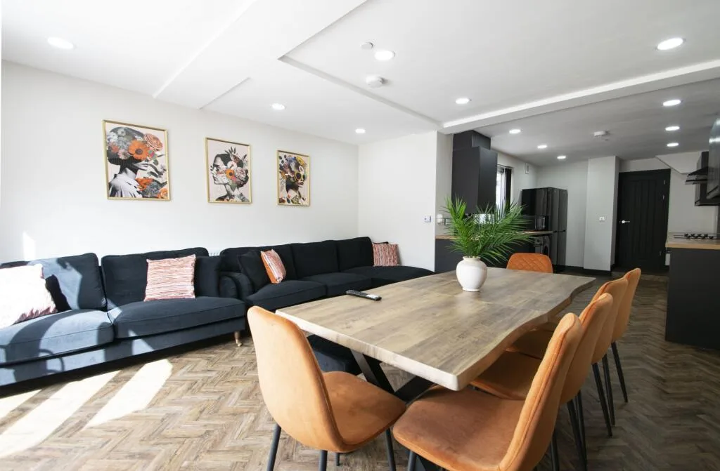 1 bedroom house share for rent