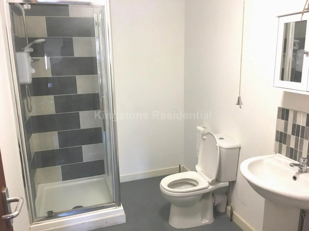 4 bedroom apartment for rent
