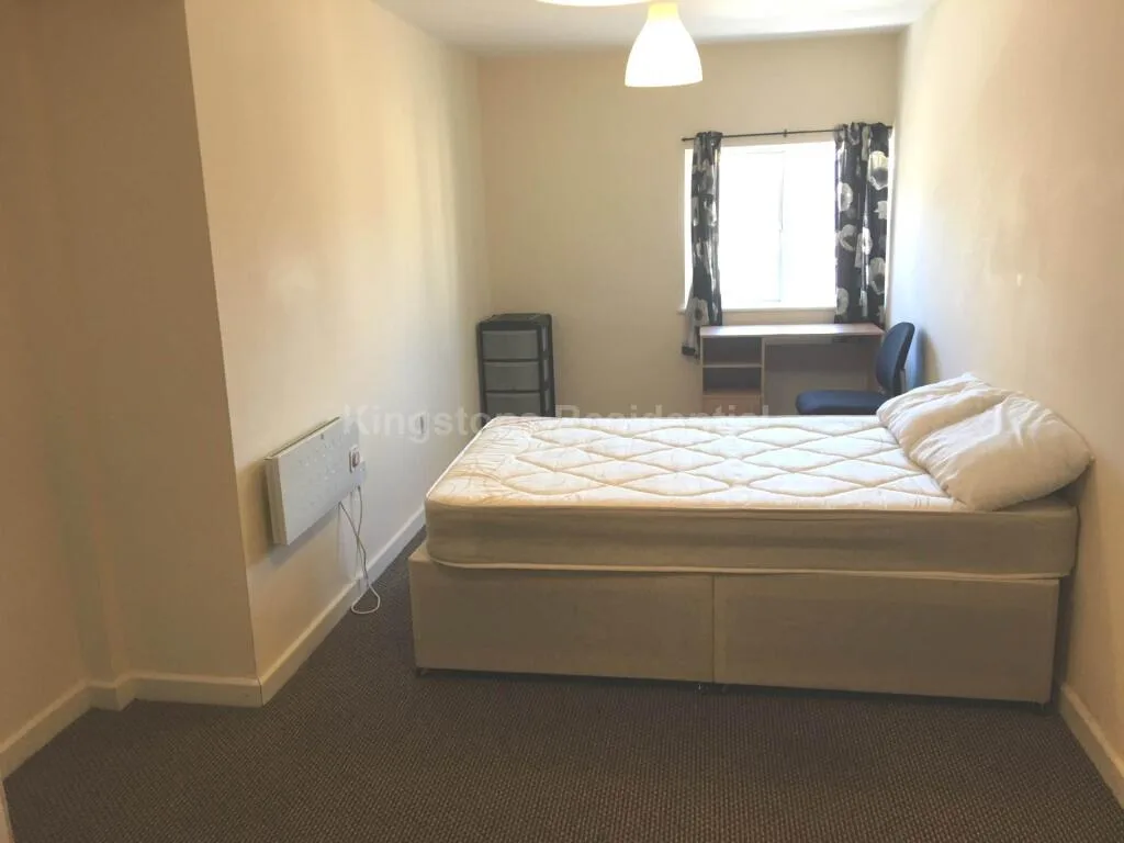 4 bedroom apartment for rent