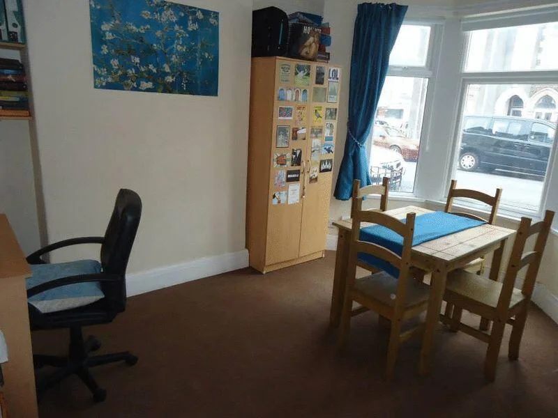4 bedroom terraced house for rent