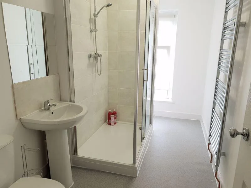 4 bedroom terraced house for rent