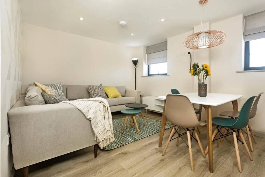 3 bedroom flat for rent