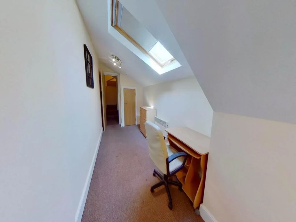 4 bedroom flat for rent