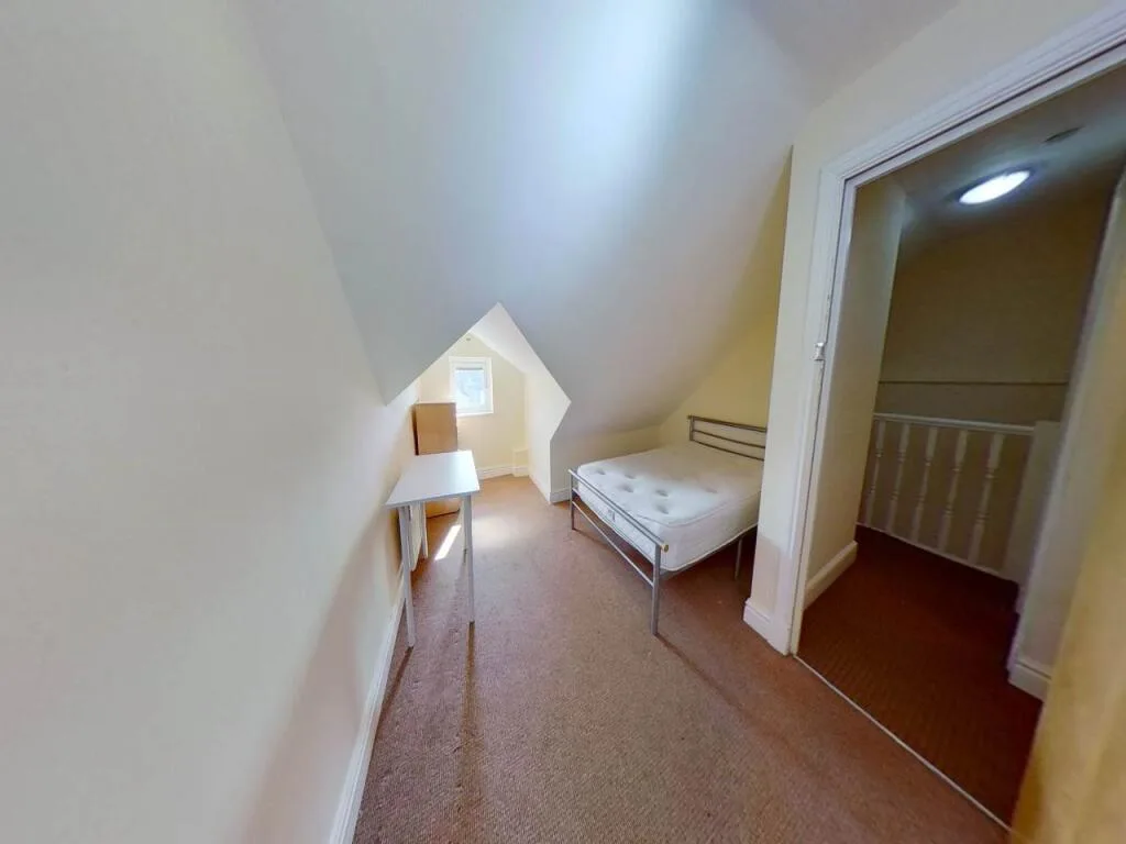 4 bedroom flat for rent