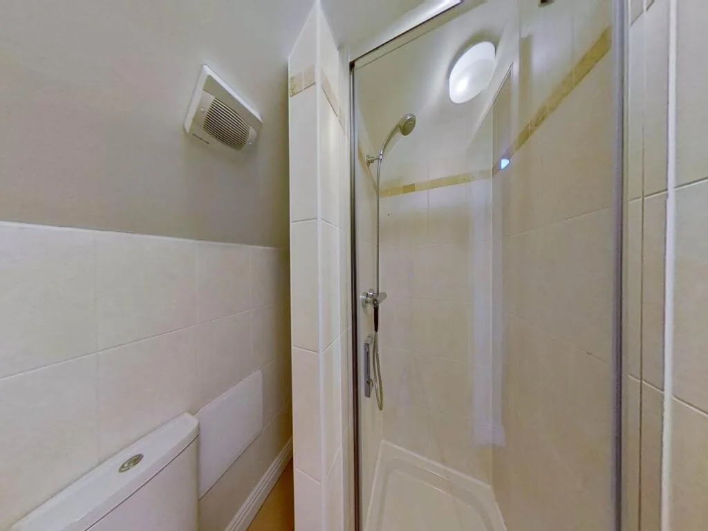 4 bedroom flat for rent