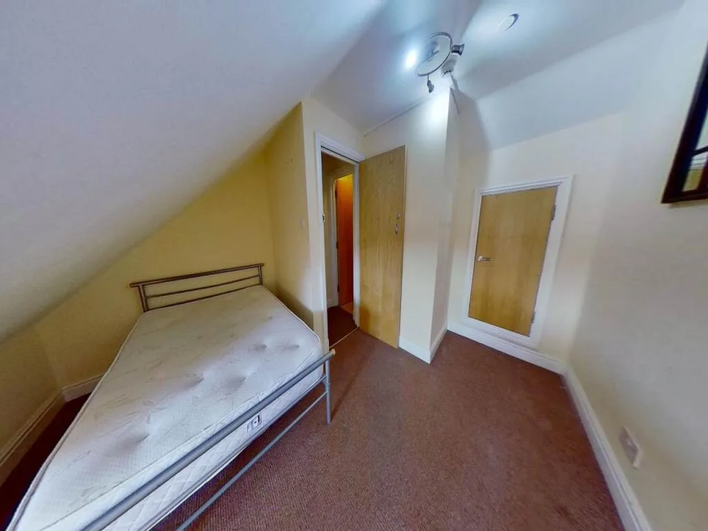 4 bedroom flat for rent
