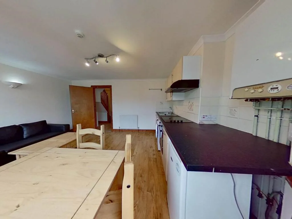 3 bedroom flat for rent