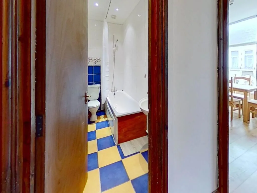 3 bedroom flat for rent