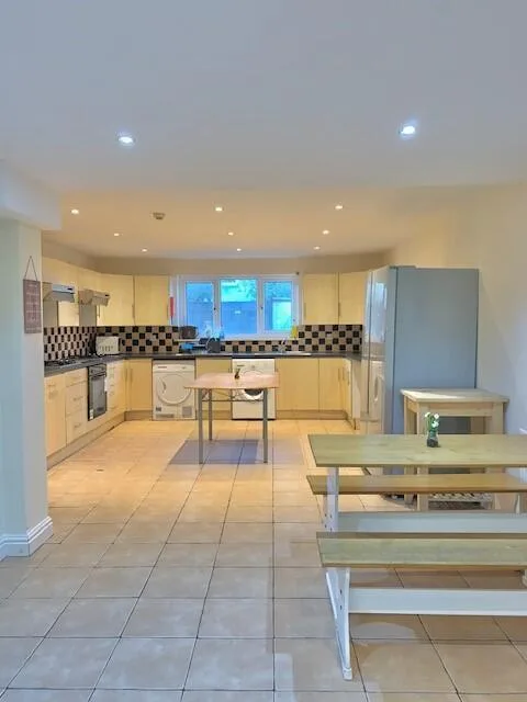 1 bedroom house of multiple occupation for rent