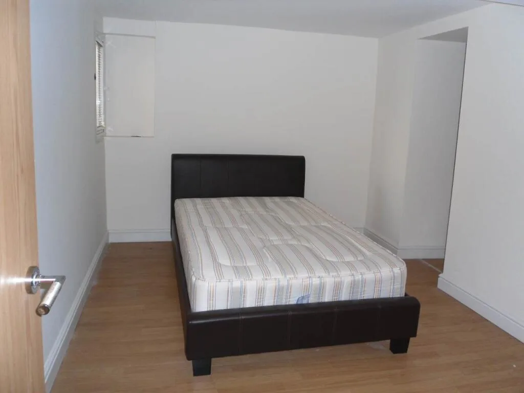 4 bedroom flat for rent