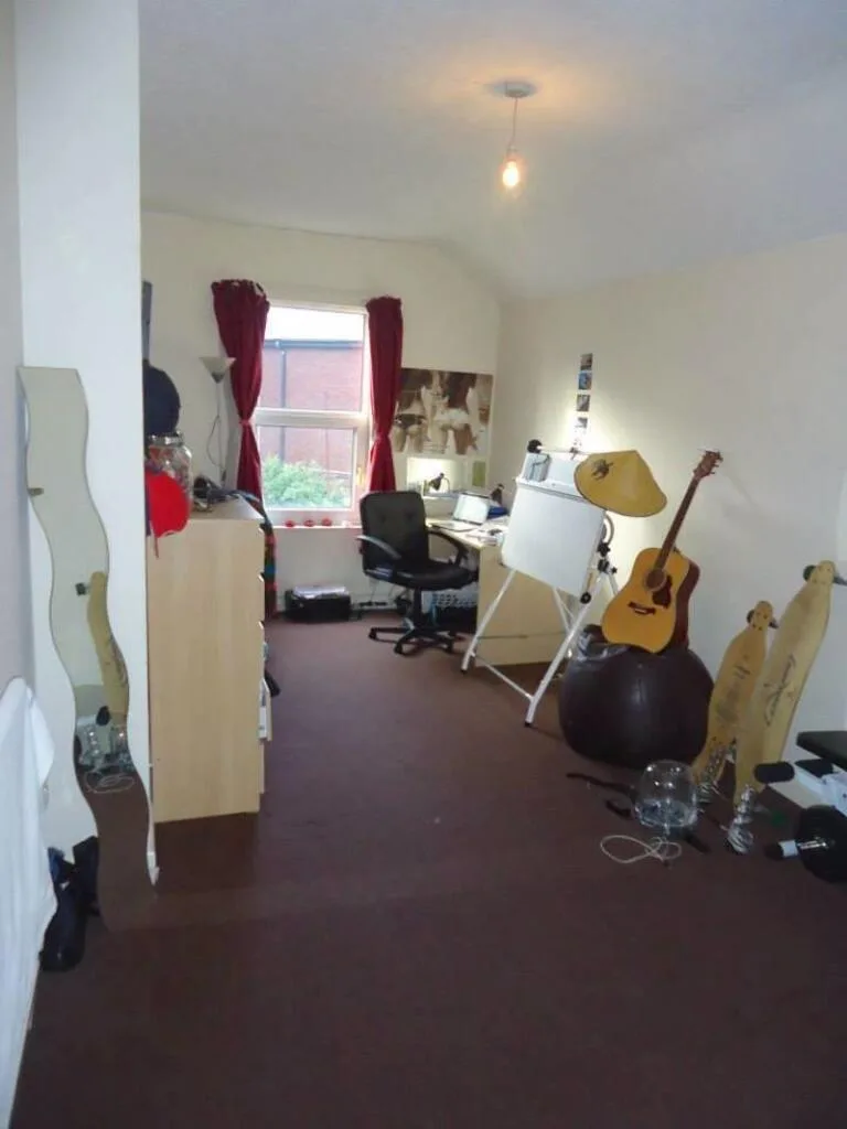 4 bedroom terraced house for rent
