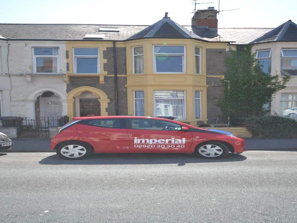 3 bedroom flat for rent