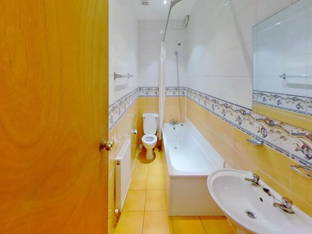 3 bedroom flat for rent