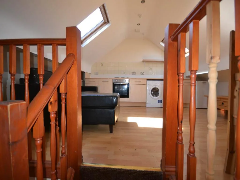 3 bedroom flat for rent