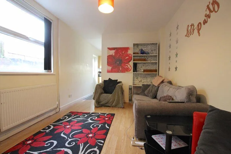 4 bedroom terraced house for rent