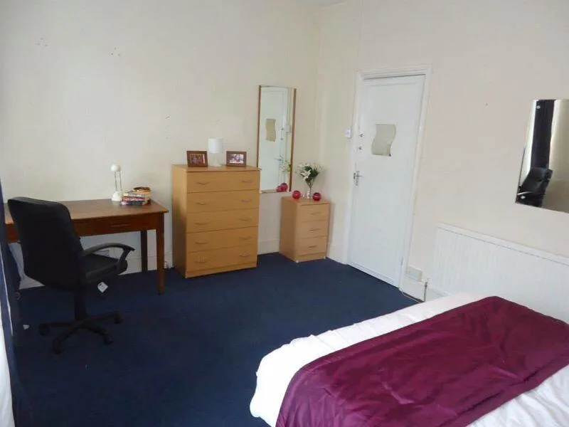 4 bedroom terraced house for rent