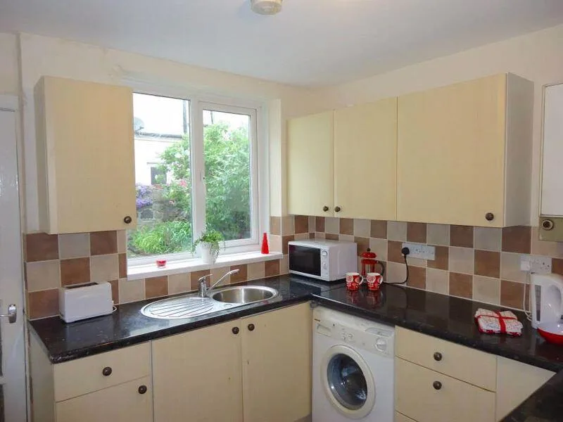 4 bedroom terraced house for rent