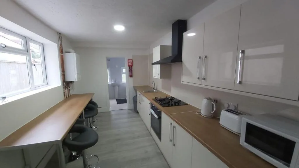 4 bedroom terraced house for rent