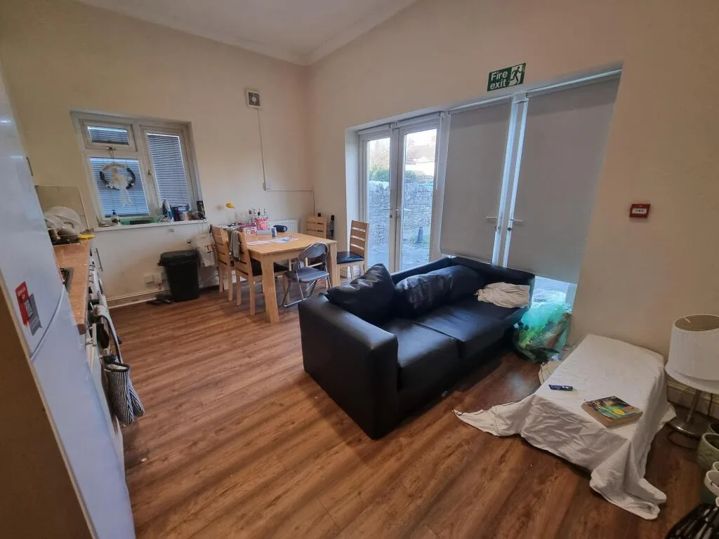 4 bedroom flat for rent