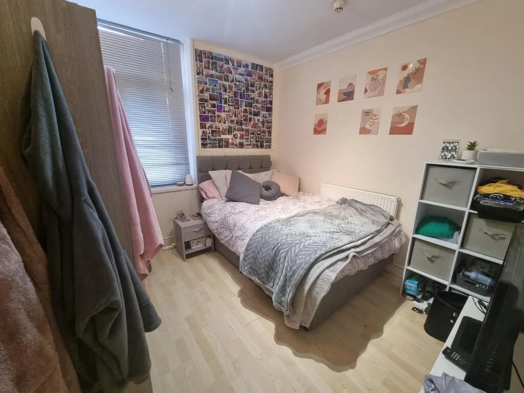4 bedroom flat for rent
