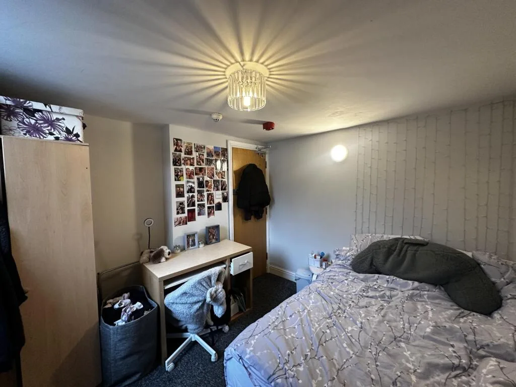 7 bedroom house for rent