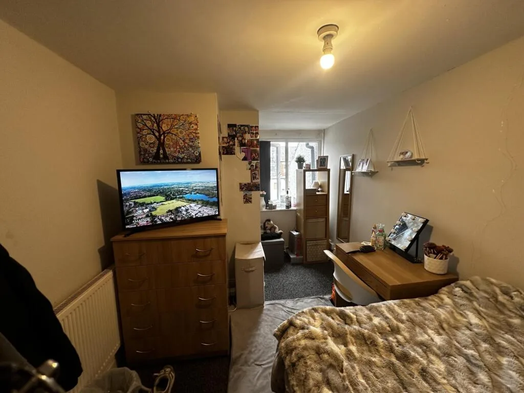 7 bedroom house for rent