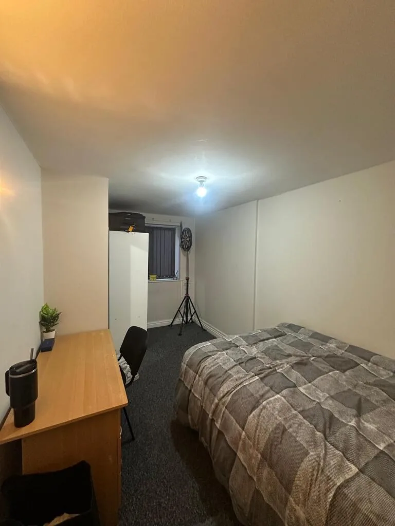 7 bedroom house for rent