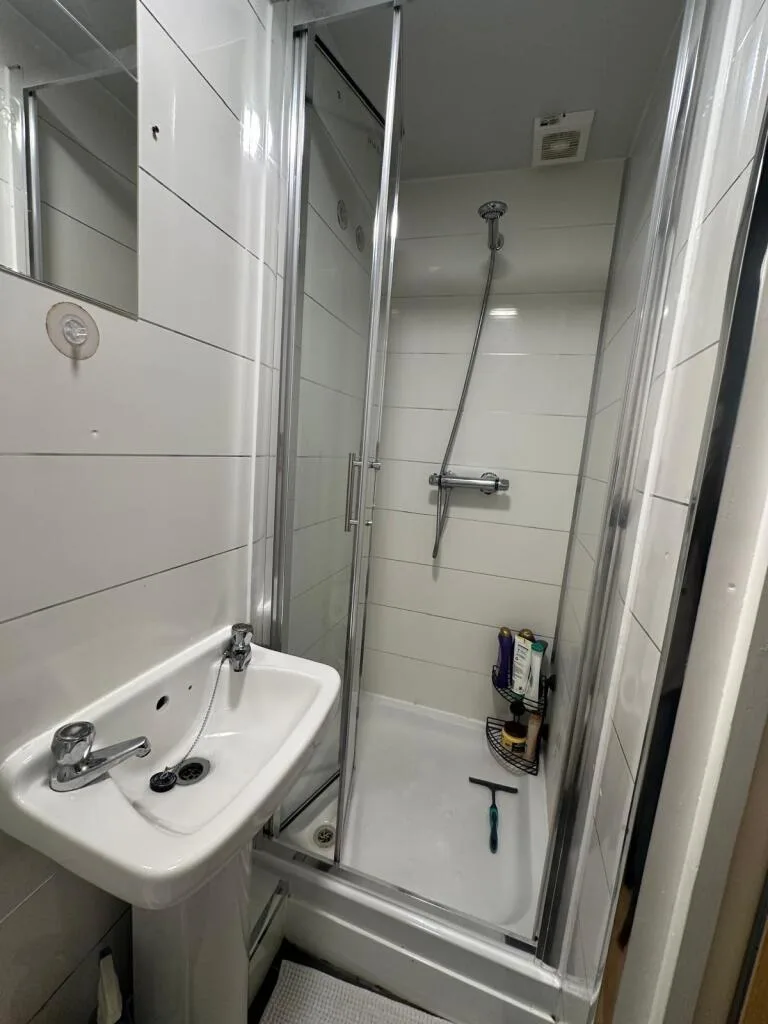 7 bedroom house for rent