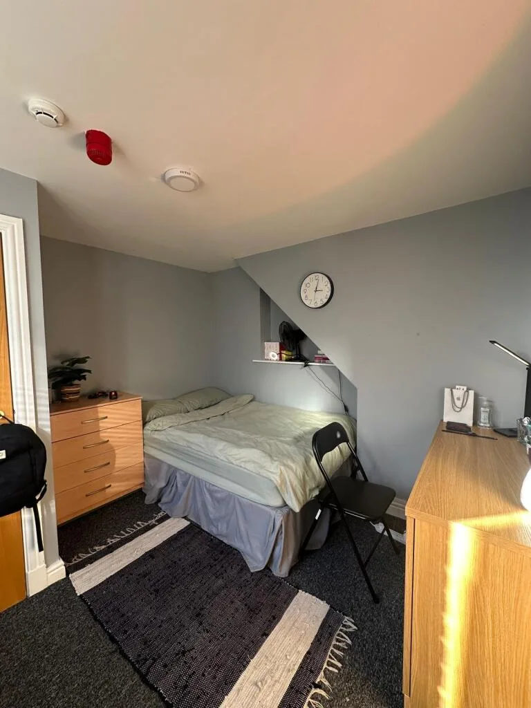 7 bedroom house for rent