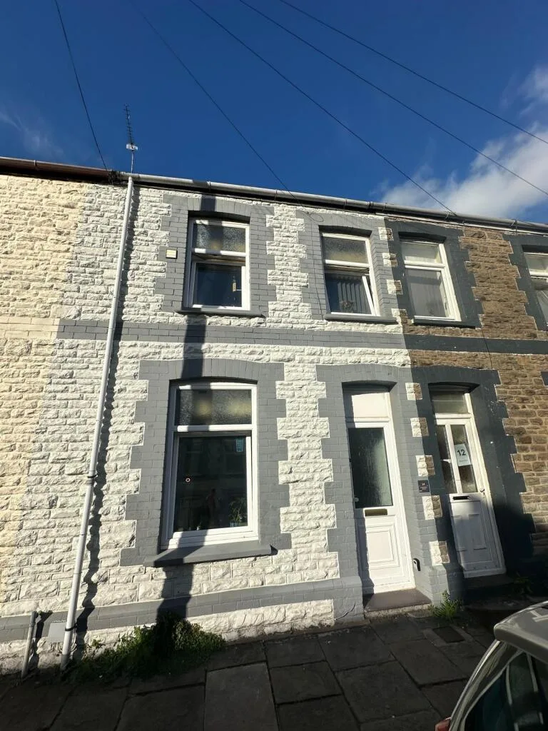7 bedroom house for rent