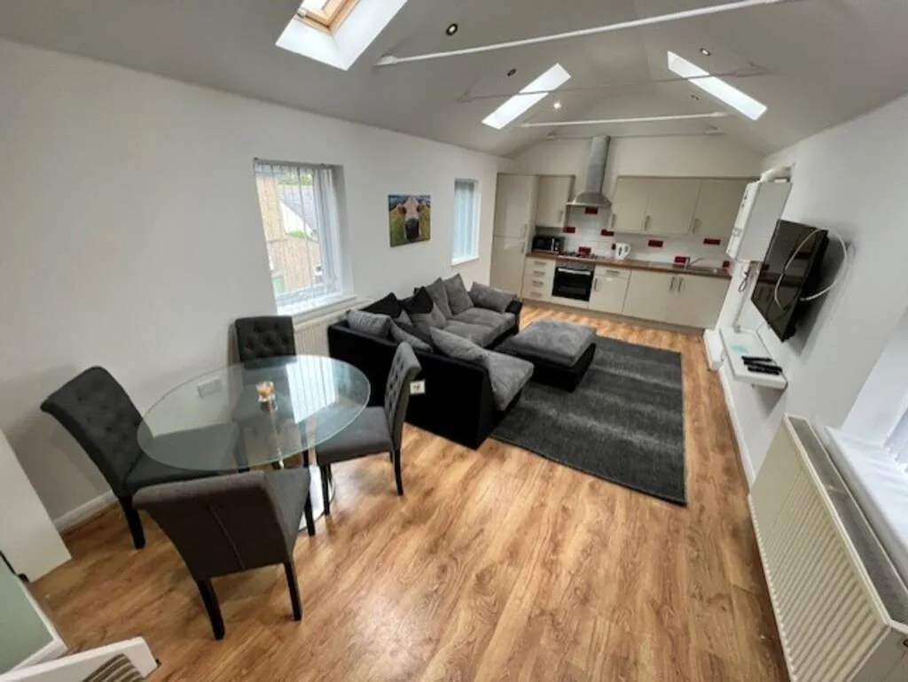 4 bedroom flat for rent