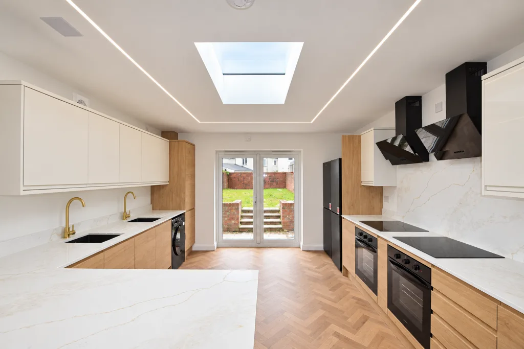 8 bedroom house for rent