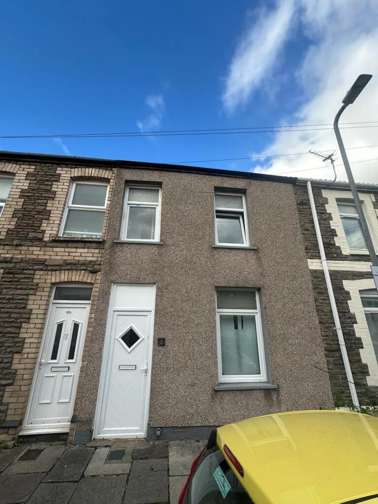 7 bedroom house for rent