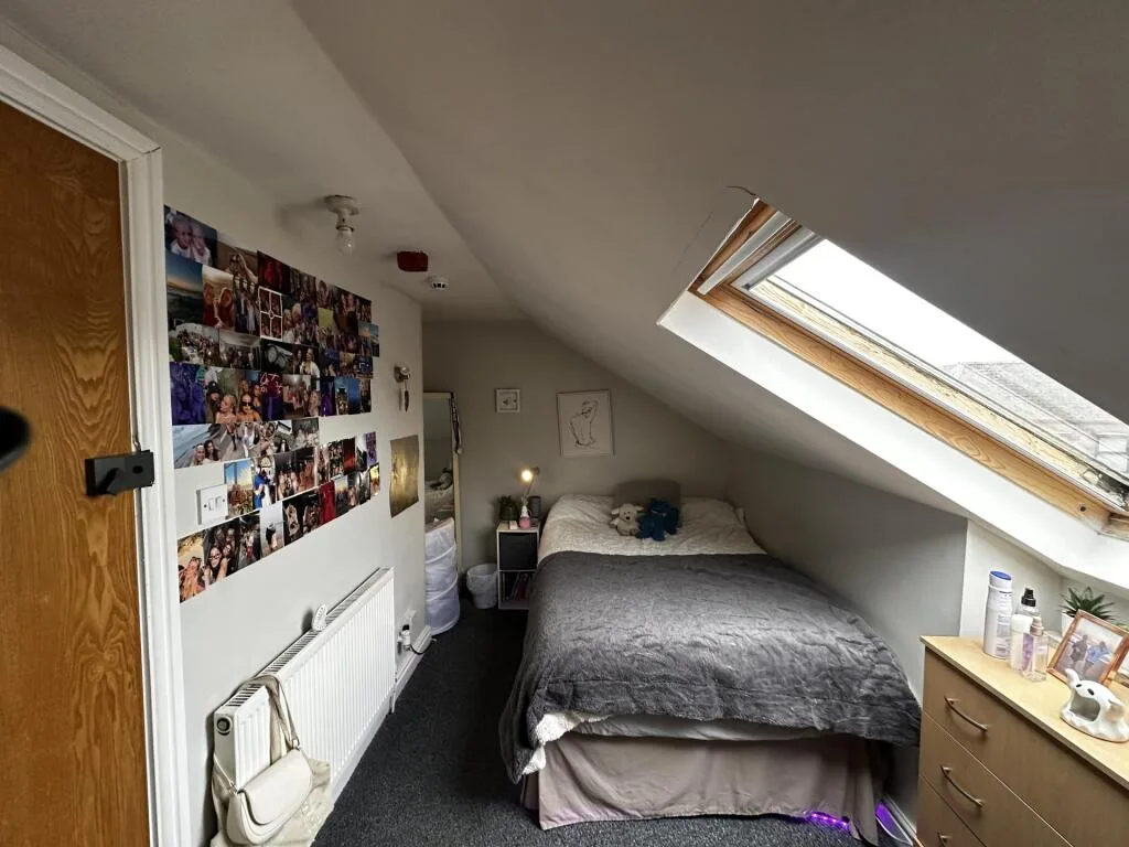 7 bedroom house for rent