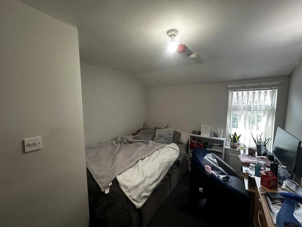 7 bedroom house for rent