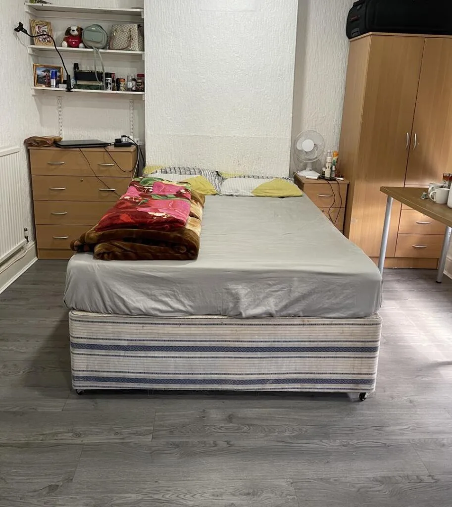 6 bedroom terraced house for rent