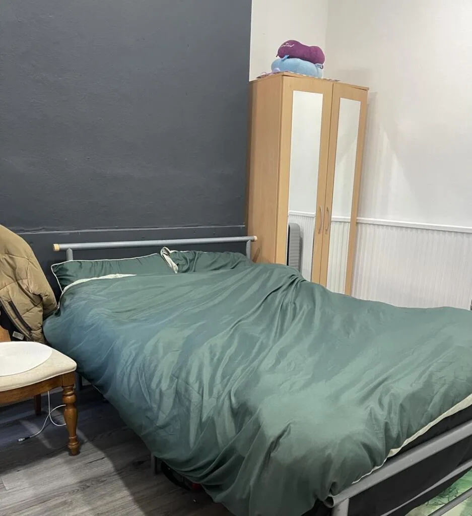 6 bedroom terraced house for rent