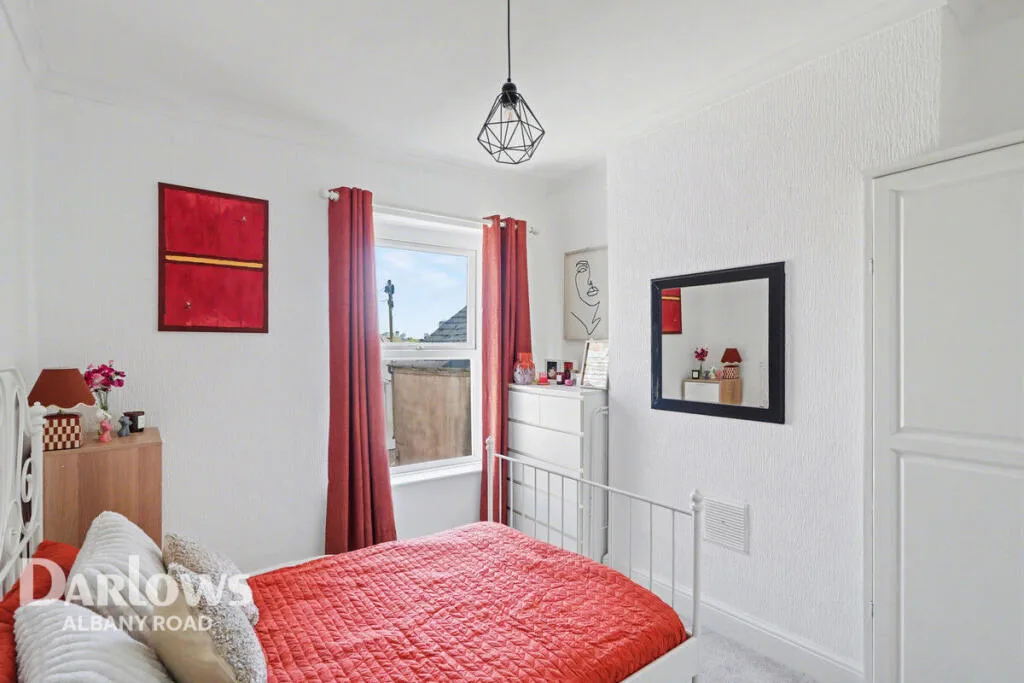 4 bedroom terraced house for rent