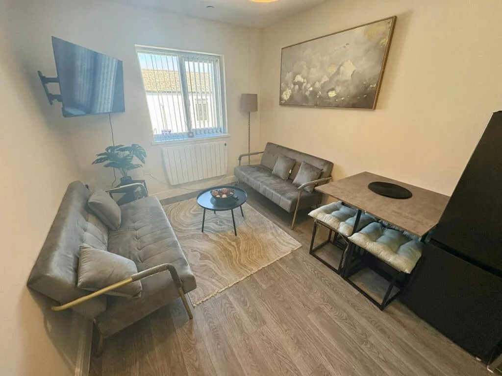 3 bedroom flat for rent