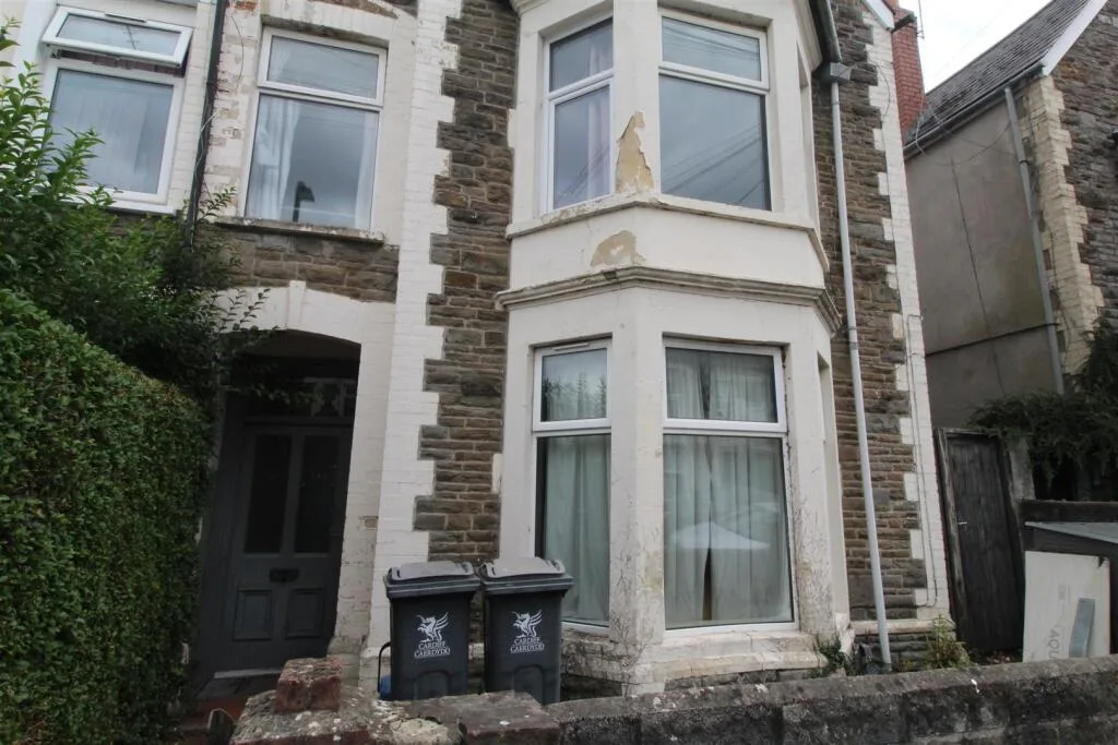 4 bedroom flat for rent