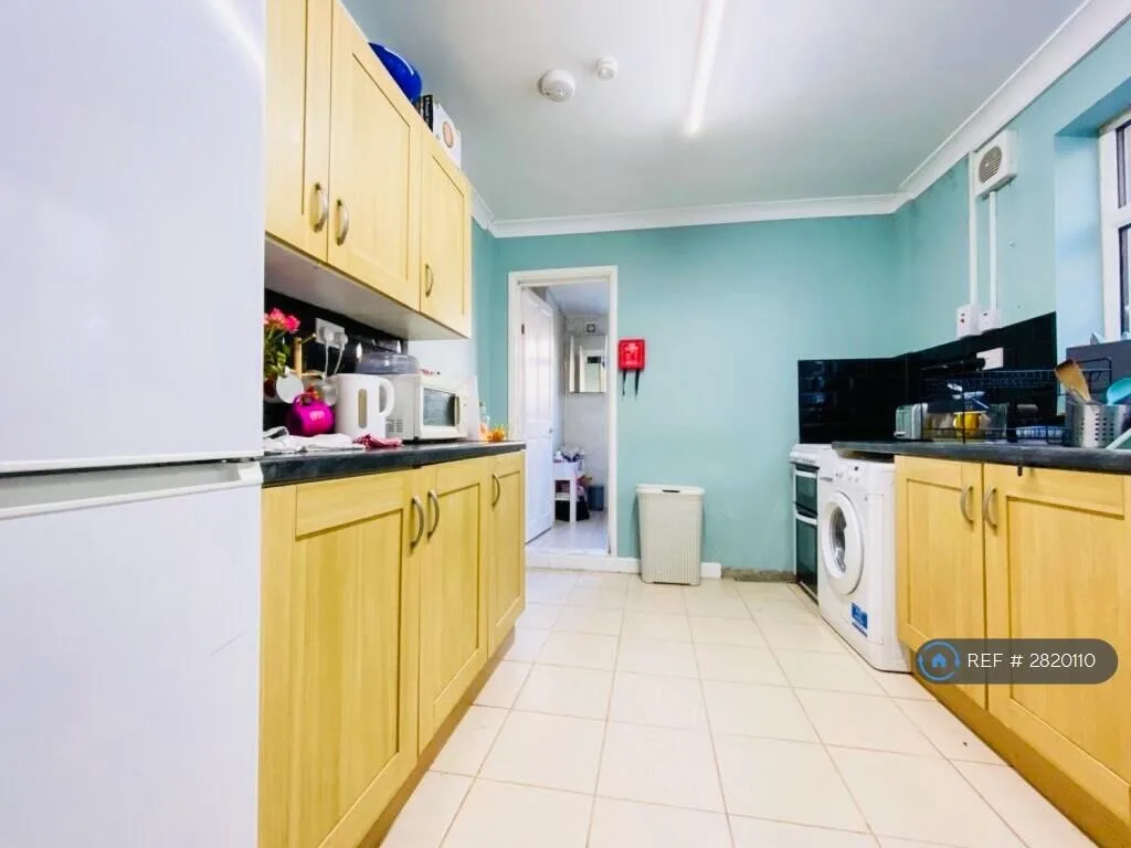 4 bedroom terraced house for rent
