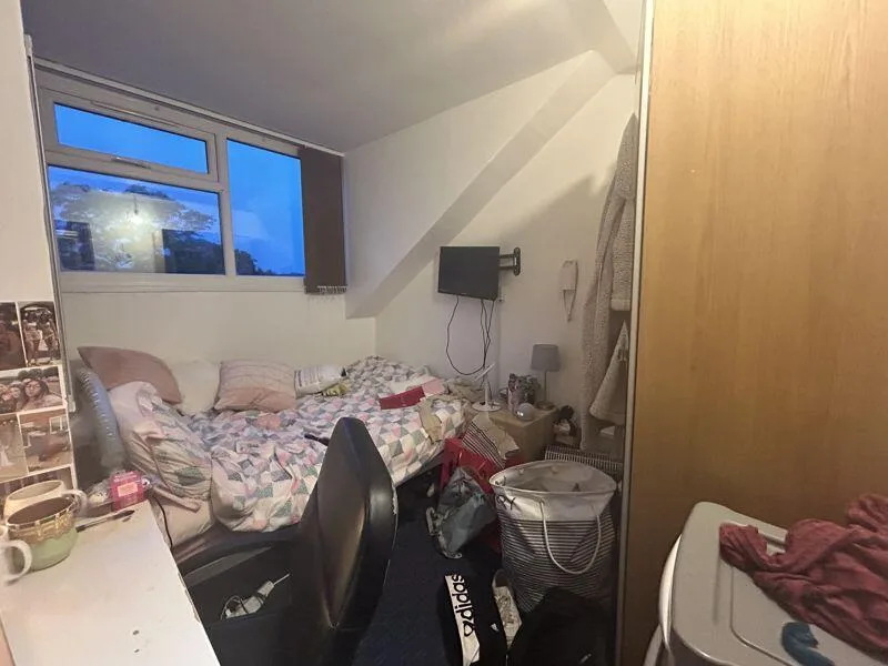 4 bedroom house of multiple occupation for rent