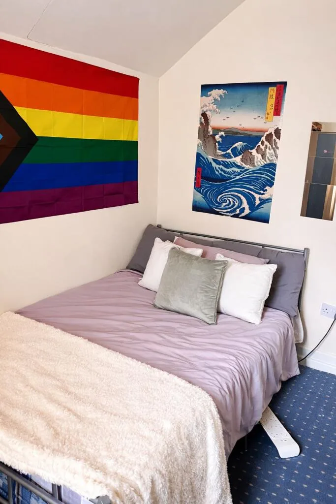 5 bedroom semi-detached house for rent