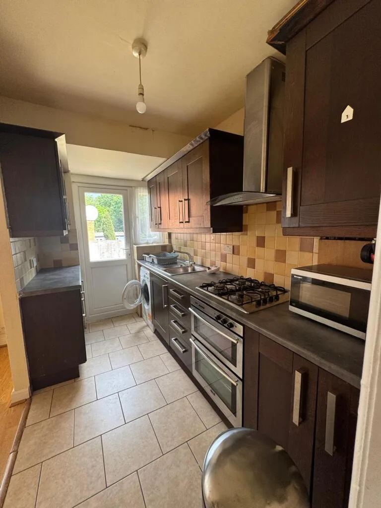 1 bedroom semi-detached house for rent