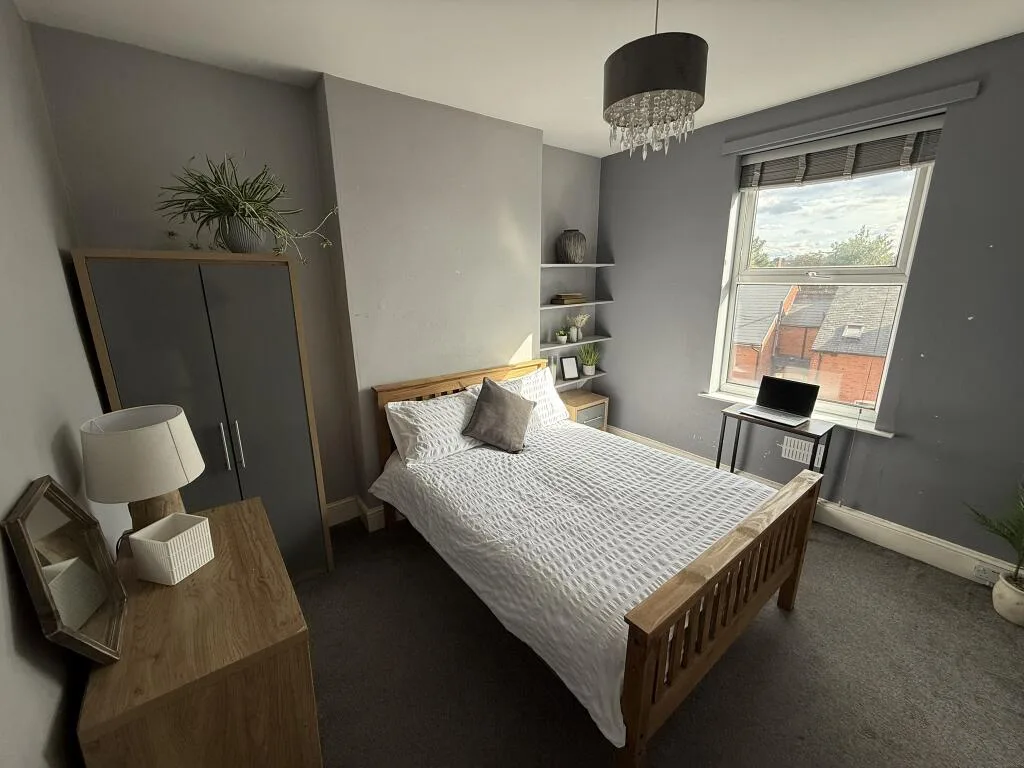 1 bedroom house for rent