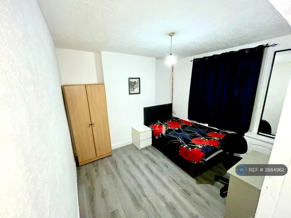 1 bedroom house share for rent