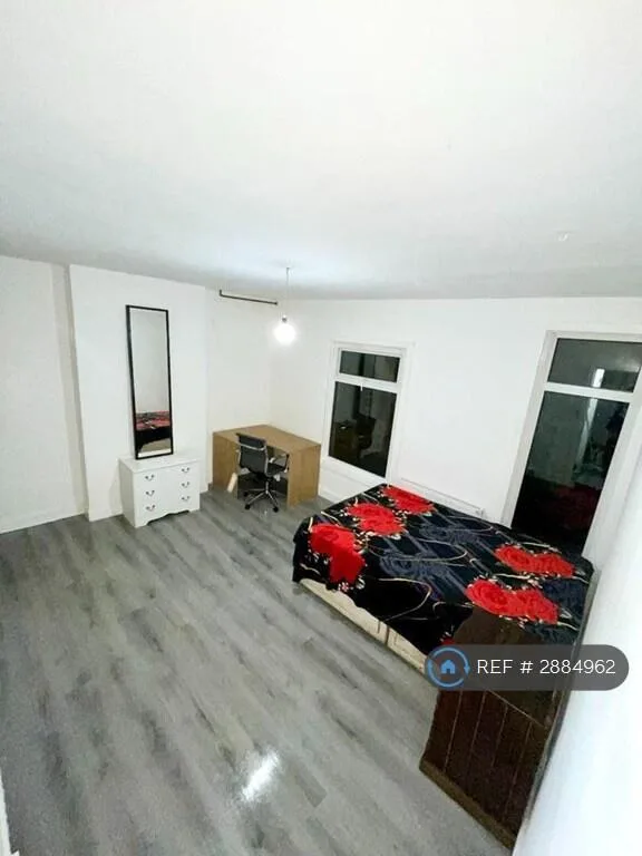 1 bedroom house share for rent