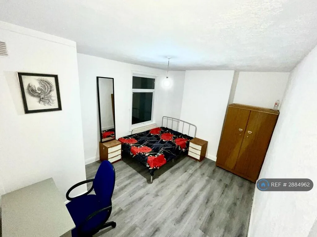 1 bedroom house share for rent