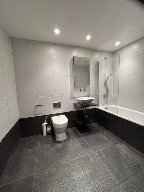 3 bedroom flat for rent